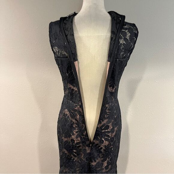 Chelsea28 Elegant charcoal color Lace midi Dress size 6 - Picture 7 of 12